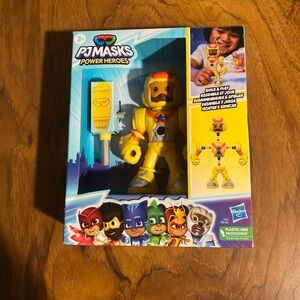 PJ Masks Power Heroes Newton Star Yellow Action Figure